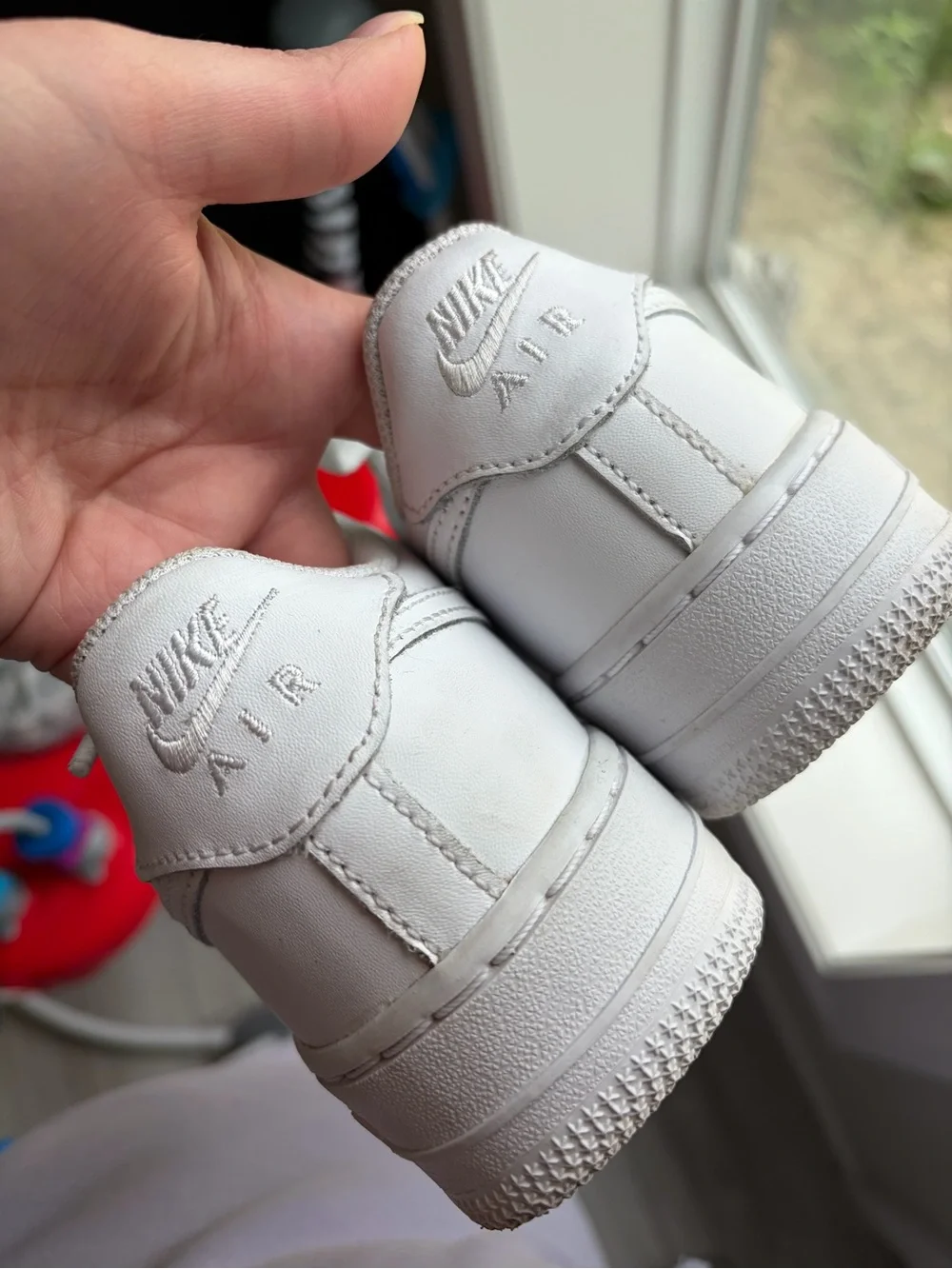 Nike Kids White Leather Air Force 1 Sneakers